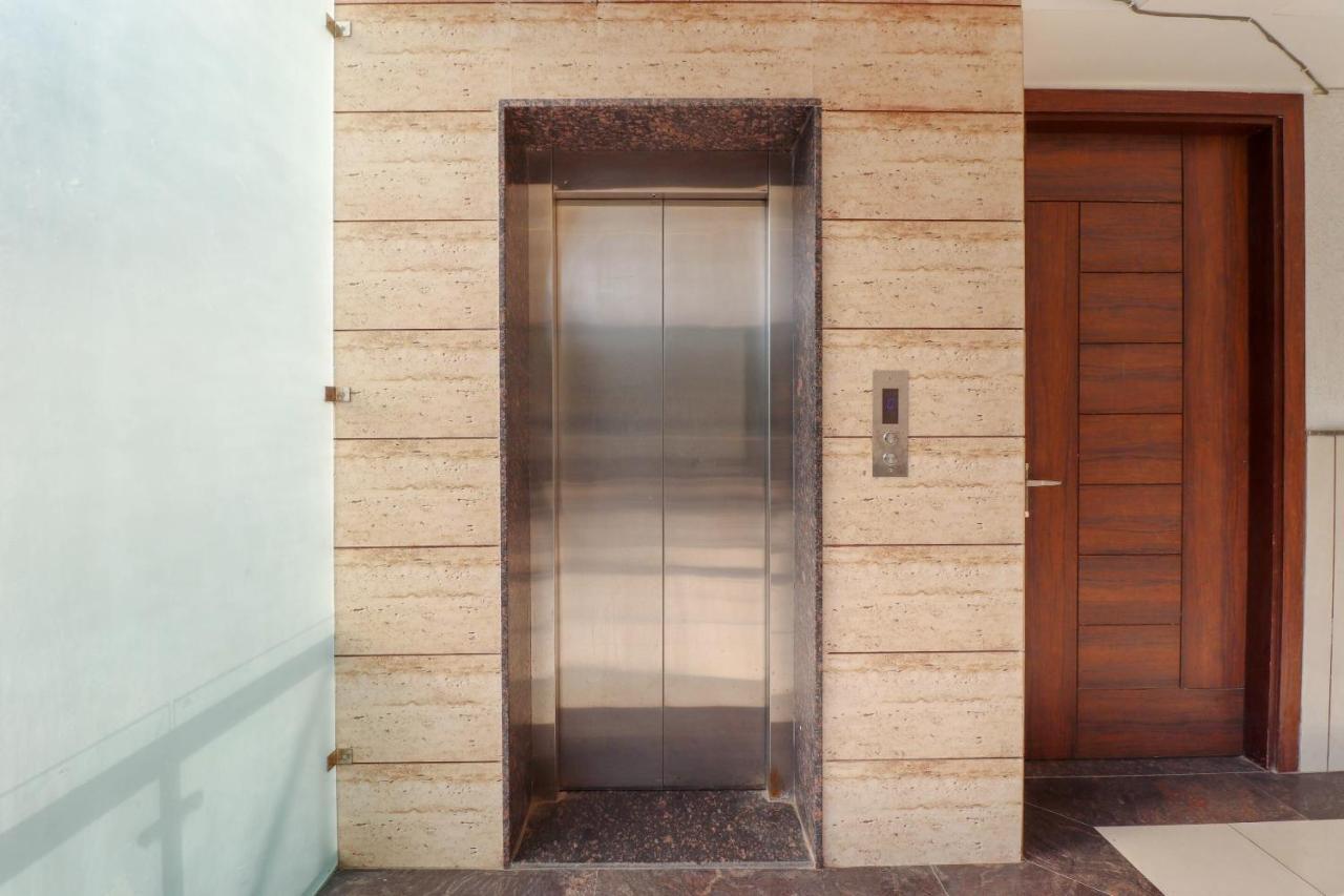 Capital O 76444 Hotel Hill-Top Inn Narendra Nagar Екстериор снимка